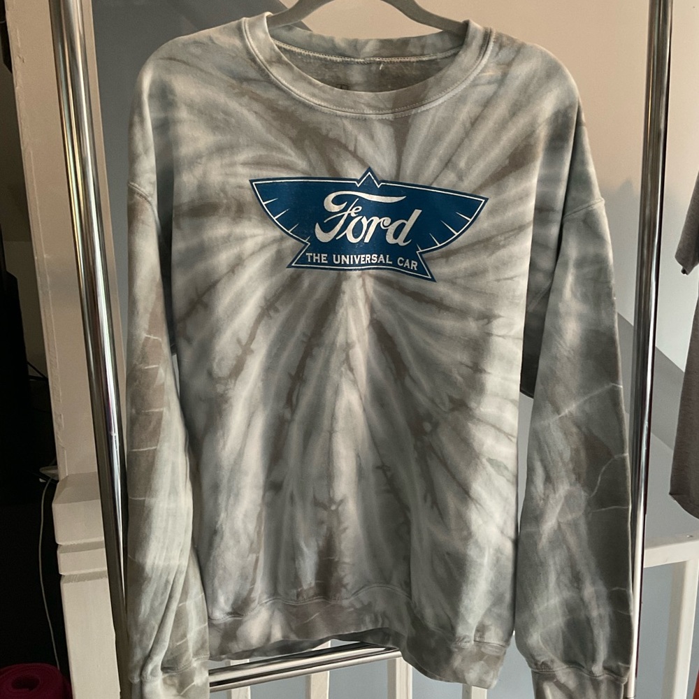 Crew neck
